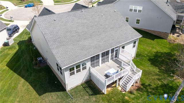 17531 Great Falls Cir, Moseley, VA 23120
