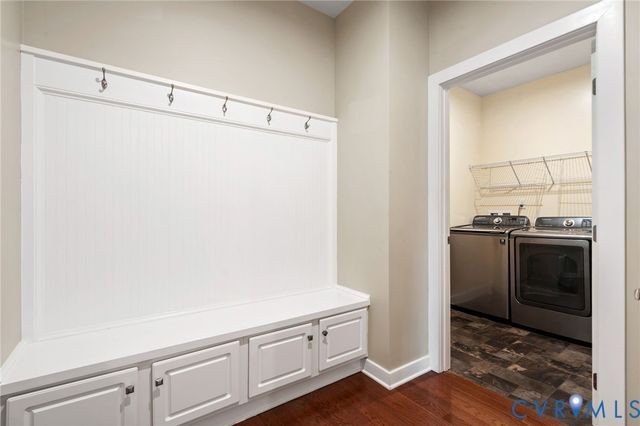 17531 Great Falls Cir, Moseley, VA 23120