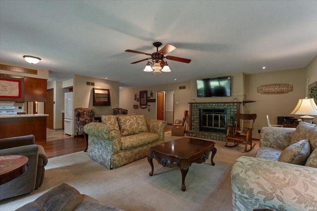 51565 Maplewood Drive, Elkhart, IN 46514