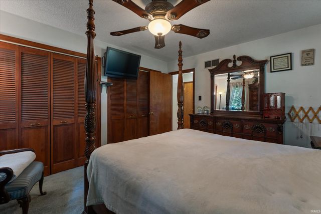 51565 Maplewood Drive, Elkhart, IN 46514