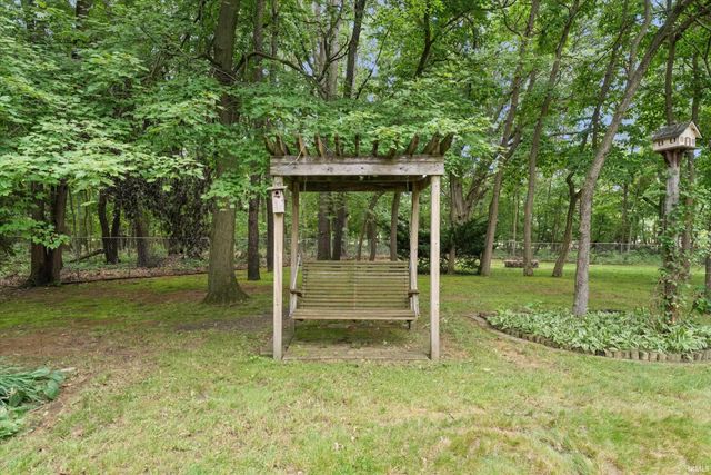 51565 Maplewood Drive, Elkhart, IN 46514
