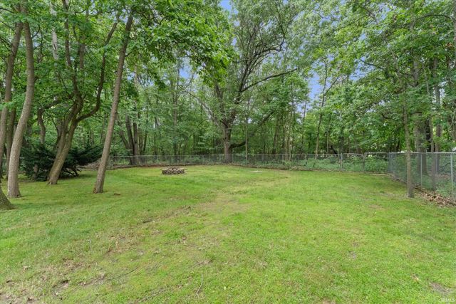 51565 Maplewood Drive, Elkhart, IN 46514