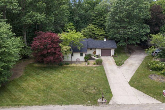 51565 Maplewood Drive, Elkhart, IN 46514