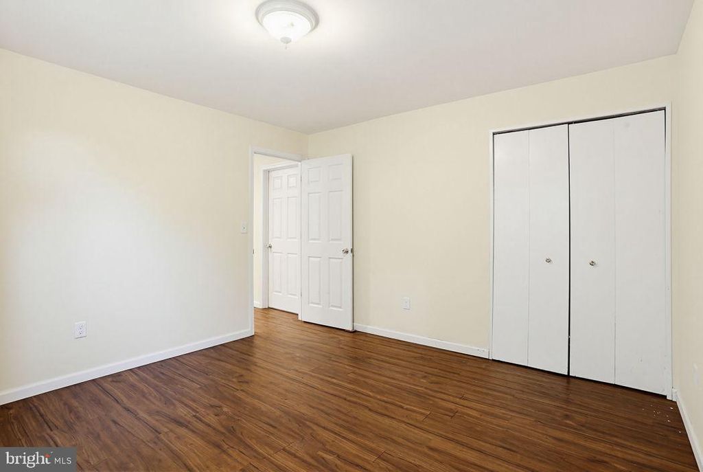 Image 32 of property listing at 1052 LIDO DR, Annapolis, MD 21409