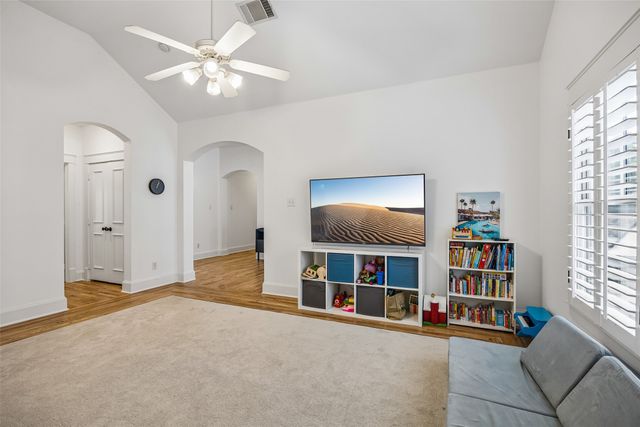 5914 Velasco Avenue, Dallas, TX 75206
