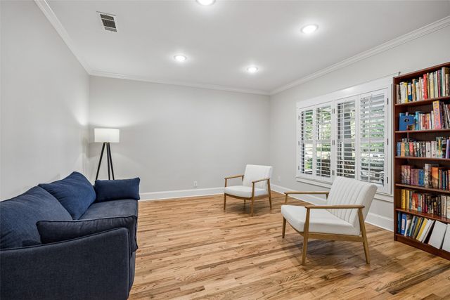 5914 Velasco Avenue, Dallas, TX 75206