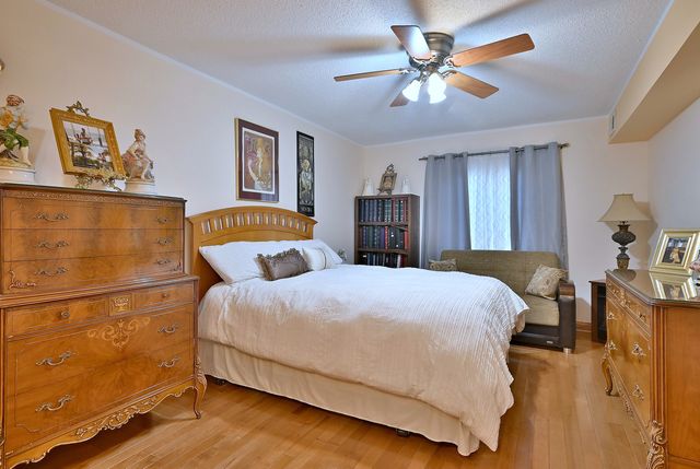 9176 South Road 1B, Palos Hills, IL 60465