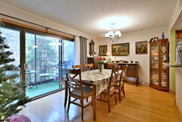 9176 South Road 1B, Palos Hills, IL 60465