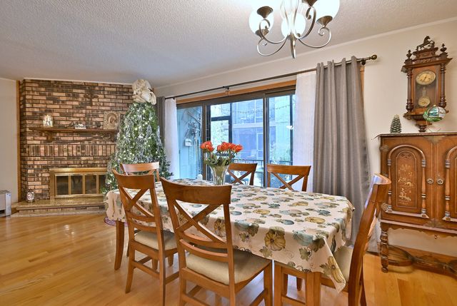 9176 South Road 1B, Palos Hills, IL 60465