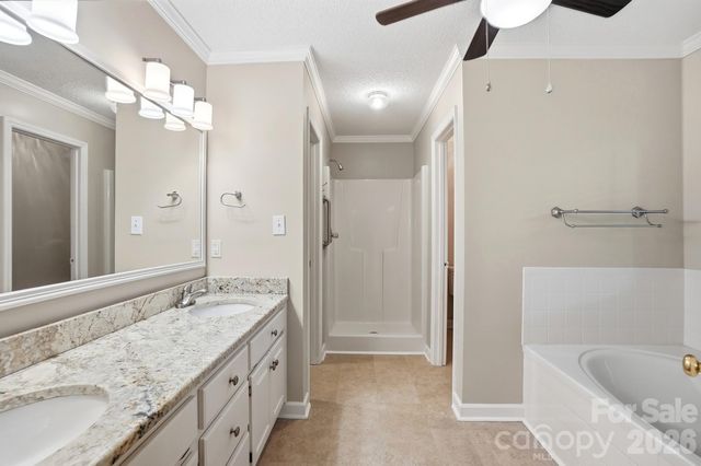 1506 Village Court, Gastonia, NC 28054