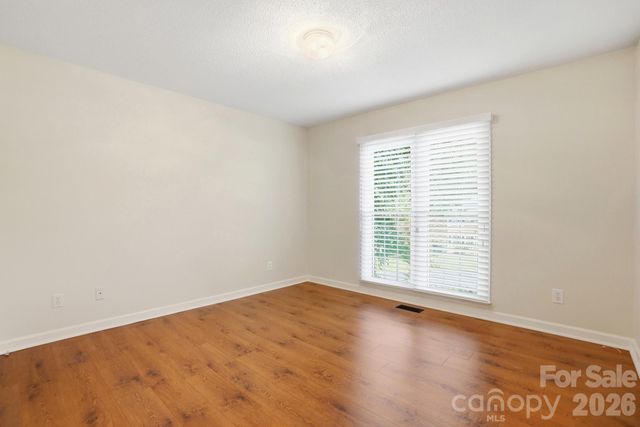 1506 Village Court, Gastonia, NC 28054