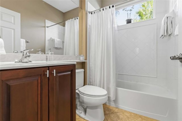 7407 SEA ISLAND LANE, Bradenton, FL 34201