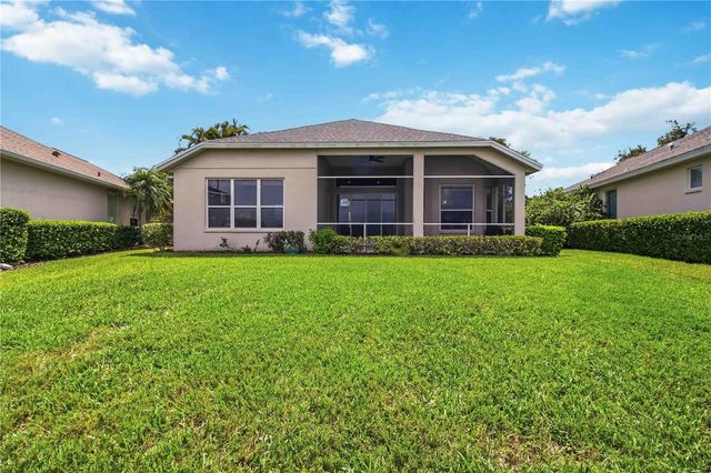 7407 SEA ISLAND LANE, Bradenton, FL 34201