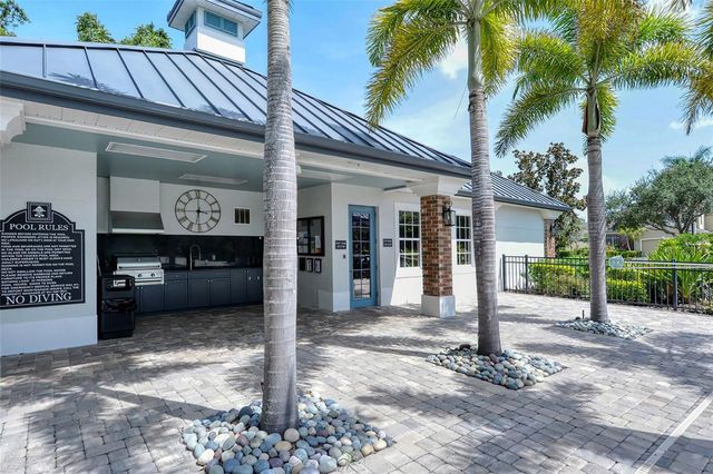7407 SEA ISLAND LANE, Bradenton, FL 34201