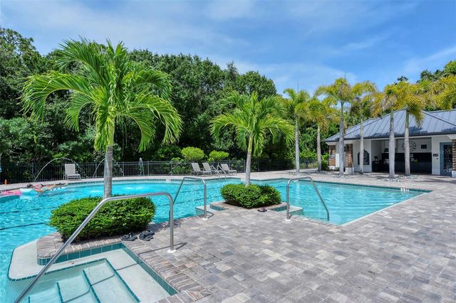 7407 SEA ISLAND LANE, Bradenton, FL 34201