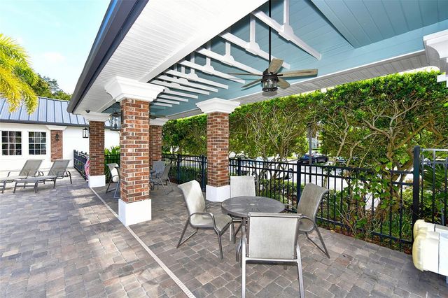 7407 SEA ISLAND LANE, Bradenton, FL 34201