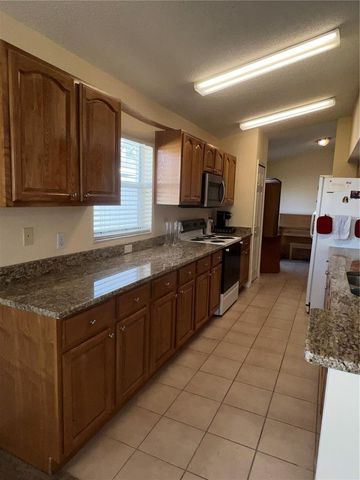 387 TAVERNIER CIRCLE, Oldsmar, FL 34677