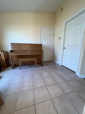 387 TAVERNIER CIRCLE, Oldsmar, FL 34677