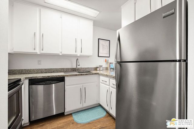 470 S Calle Encilia B15, Palm Springs, CA 92262