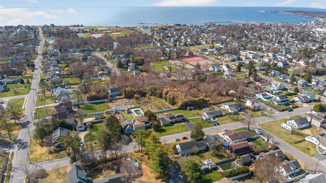 122 Marvin Street, Patchogue, NY 11772