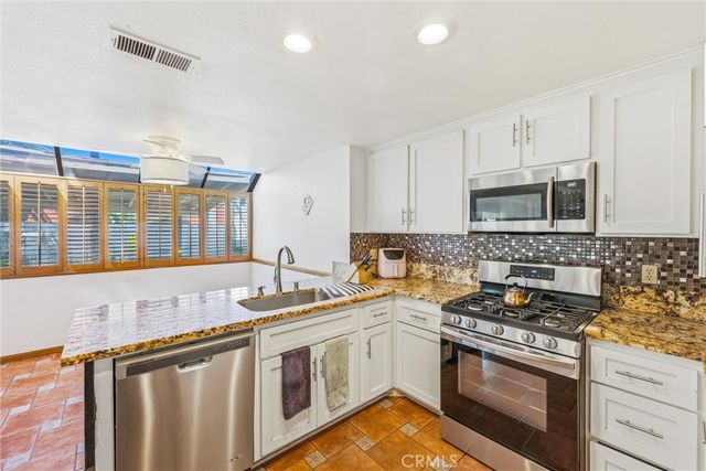 10696 Opal Ave, Redlands, CA 92374