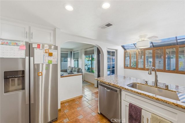 10696 Opal Ave, Redlands, CA 92374