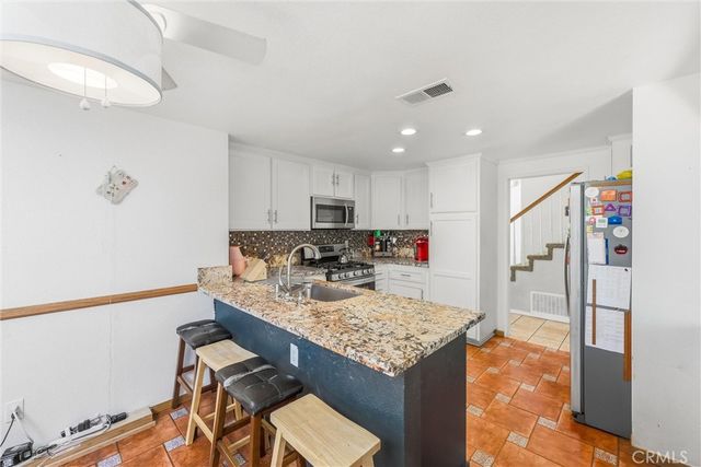 10696 Opal Ave, Redlands, CA 92374