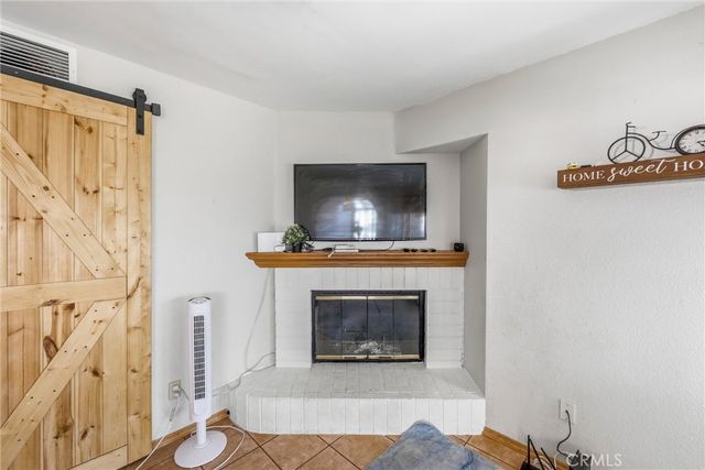 10696 Opal Ave, Redlands, CA 92374