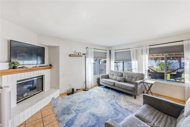 10696 Opal Ave, Redlands, CA 92374