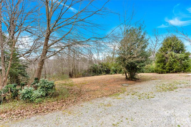 6716 Navajo Trail, Sherrills Ford, NC 28673