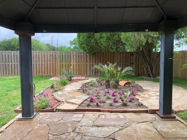 16802 Tranquil Drive, Sugar Land, TX 77498