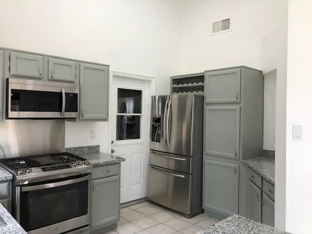 16802 Tranquil Drive, Sugar Land, TX 77498