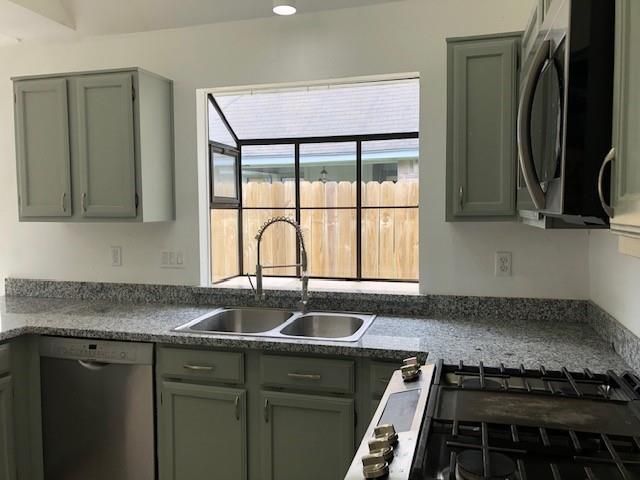 16802 Tranquil Drive, Sugar Land, TX 77498