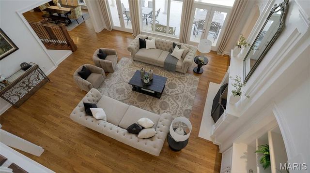 12955 Sunset Bluff Court, Sunset Hills, MO 63127