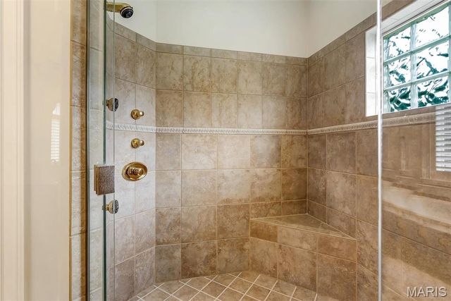 12955 Sunset Bluff Court, Sunset Hills, MO 63127