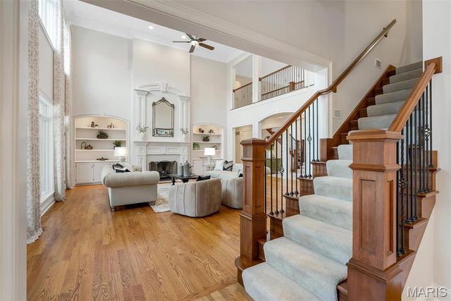 12955 Sunset Bluff Court, Sunset Hills, MO 63127