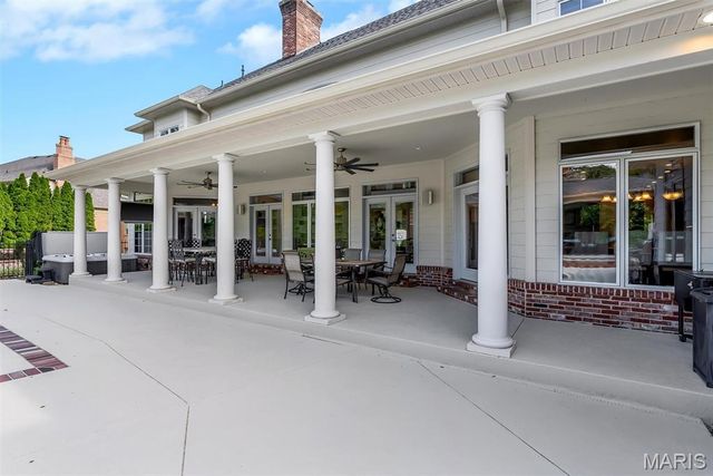 12955 Sunset Bluff Court, Sunset Hills, MO 63127