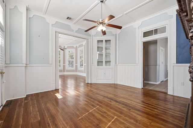 1402 21st Street, Galveston, TX 77550