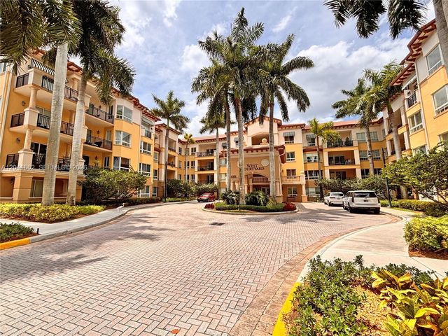 16101 Emerald Estates Dr 155, Weston, FL 33331