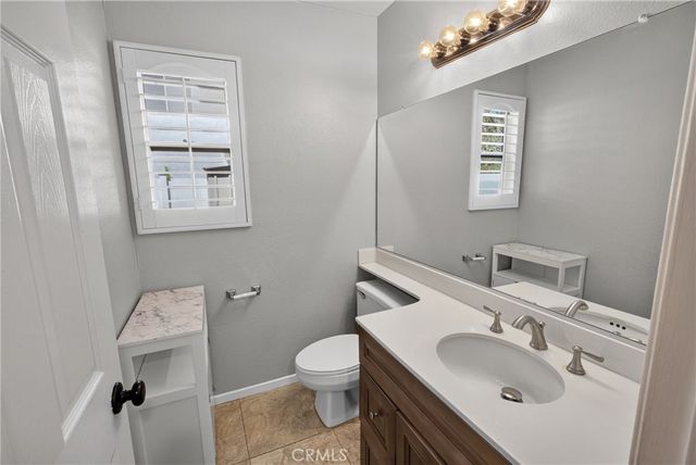 13189 Lucky Spur Lane, Corona, CA 92883