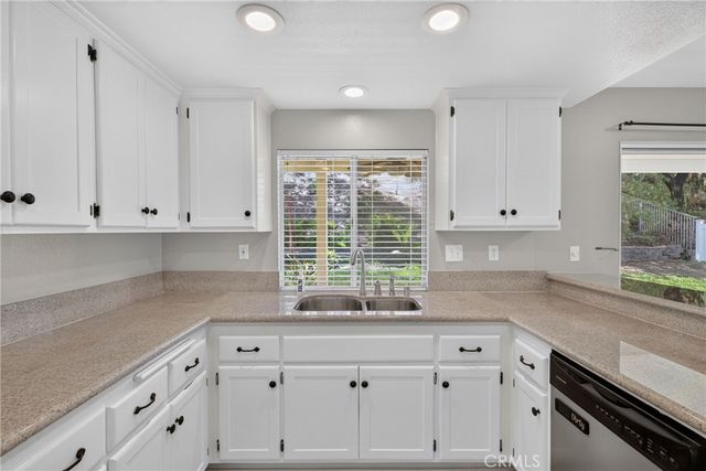 13189 Lucky Spur Lane, Corona, CA 92883