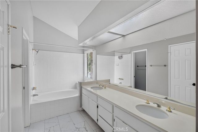 13189 Lucky Spur Lane, Corona, CA 92883