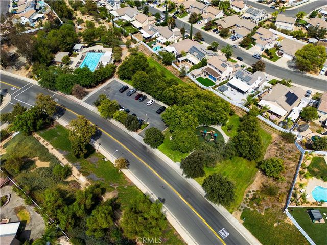 13189 Lucky Spur Lane, Corona, CA 92883