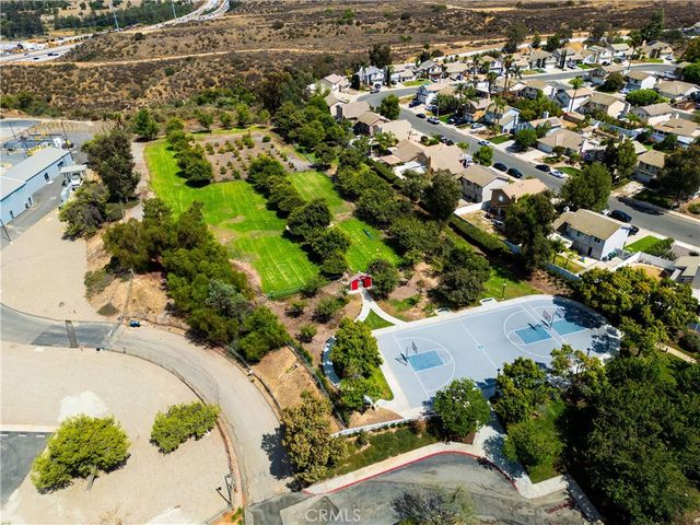 13189 Lucky Spur Lane, Corona, CA 92883