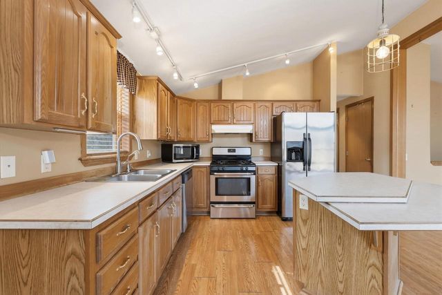 E15394 County Road P, Hillsboro, WI 54634