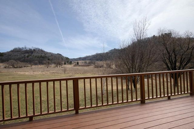 E15394 County Road P, Hillsboro, WI 54634