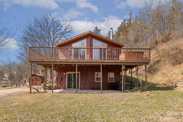 E15394 County Road P, Hillsboro, WI 54634