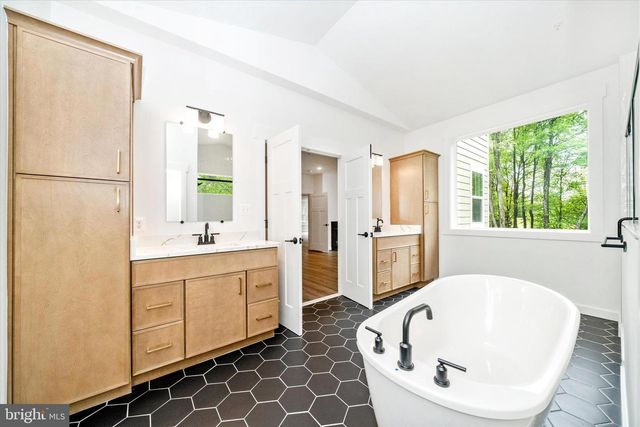 7176 MEADOWBROOKE DRIVE, Frederick, MD 21702