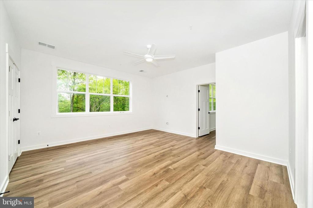 Image 24 of property listing at 7176 MEADOWBROOKE DRIVE, Frederick, MD 21702