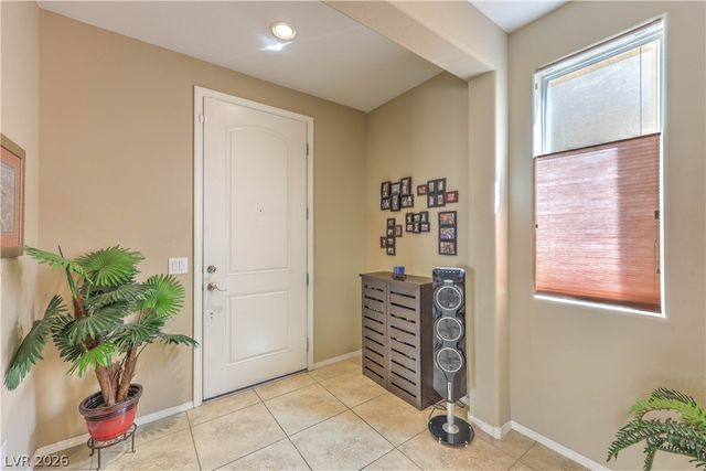 10653 MOUNT JEFFERSON Avenue, Las Vegas, NV 89166